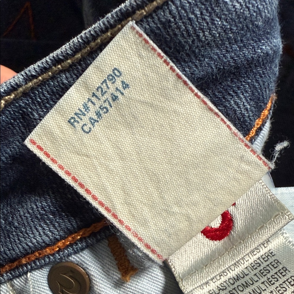 True Religion World Tour Made in Italy Jeans Vintage RARE FIND - Picture 3 of 6